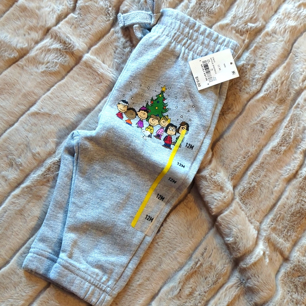 Peanuts sweatpants